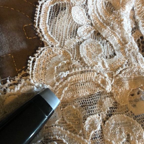 Karen Kane three tiered lace tank top - Picture 9 of 11